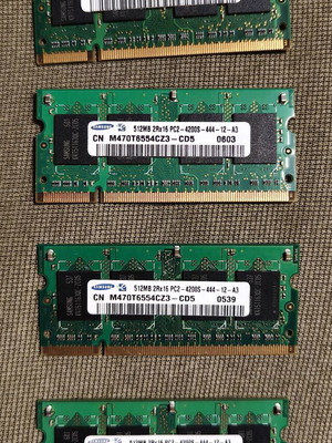 Μνήμες Samsung 512MB DDR2 SDRAM σαν καινούργιες, πακέτο 4