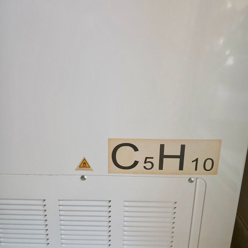 Philco chest freezer like new, white, 100 liters