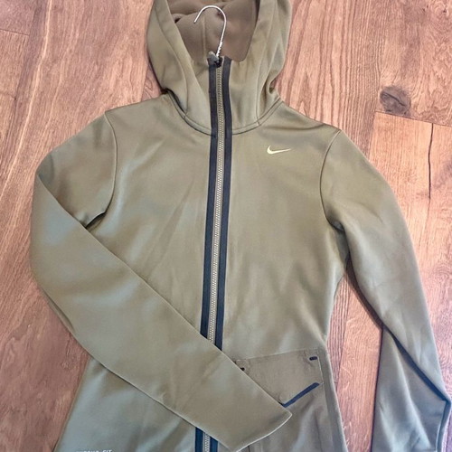 Nike thermal sports jacket used, size S, khaki color, slight wear