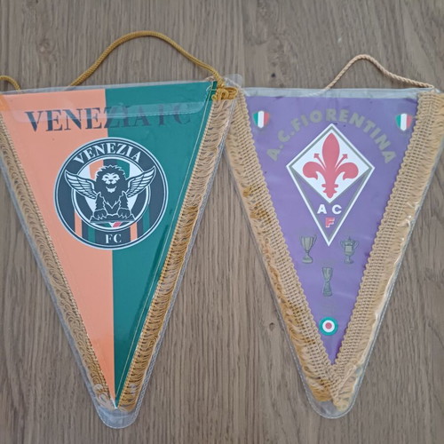 Set of 2 Italian flags Fiorentina and Venezia, like new