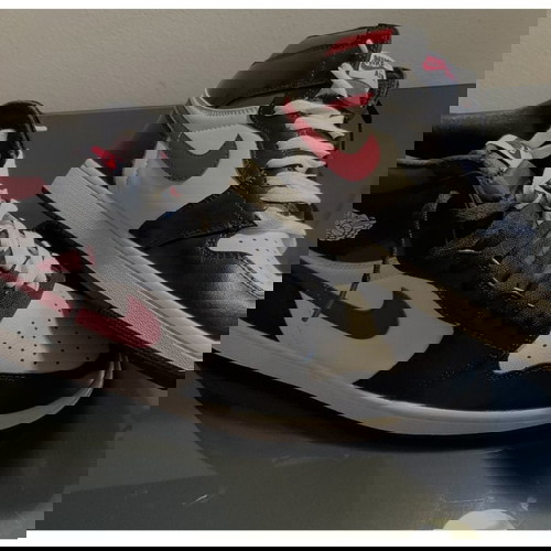 Air Jordan 1 Retro High OG Red Tick, EU 42, σαν καινούργια με κουτί