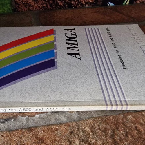 Amiga 500 Series Introducing A500 Manual Commodore 1991 like new