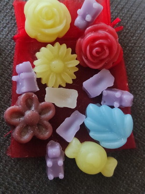 Aromatic candles new, pack of 12
