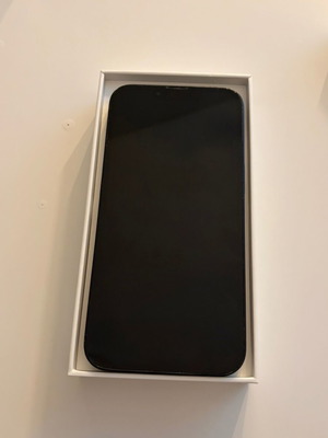 Apple iPhone 13 4GB/128GB Μαύρο σαν καινούργιο με μπαταρία 86%