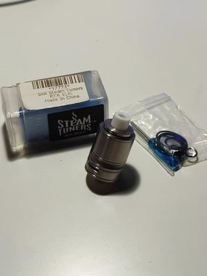 SXK Steam Tuners MTL RTA used, high flavor performance
