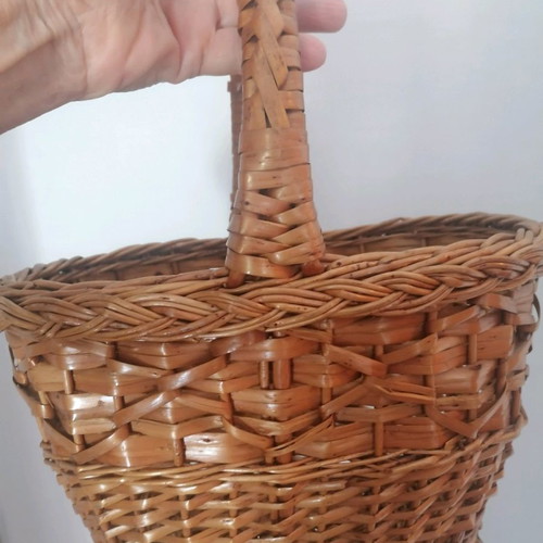 Baskets like new, pack of 7 assorted