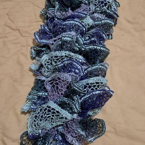 Handmade knitted scarf like new, gray and purple, 1.60m length