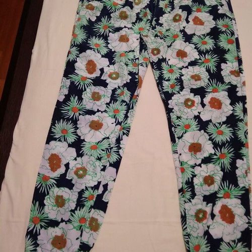 Axel summer pants size L like new