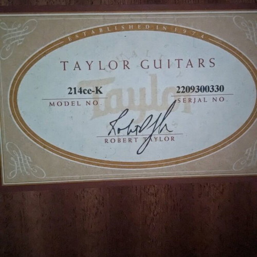 Taylor 214CE-KOA electro-acoustic guitar like new