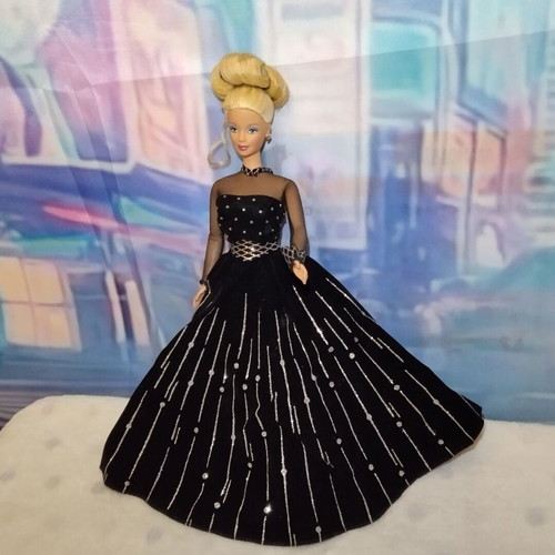 Crystal Jubilee Barbie 40th Anniversary doll 1991/1999
