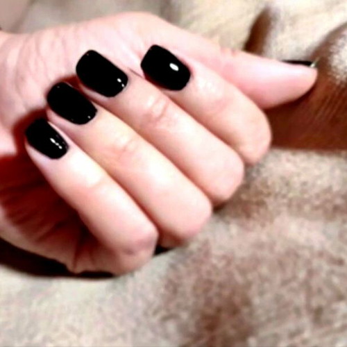 Handmade press on nails set new in various designs and colors