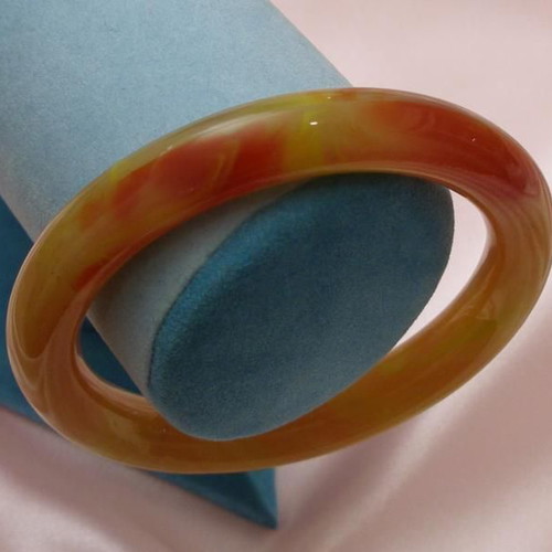 Sardonyx mineral bracelet new, diameter 7-8 cm