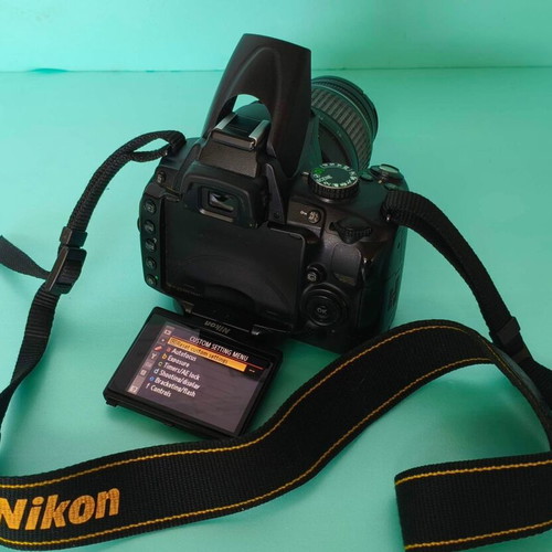 Nikon D5000 camera with 18-55mm lens