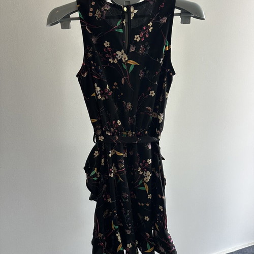 Floral mini dress with ruffles like new, Fly girl brand