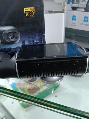 FHD DVR καταγραφικό με οθόνη και 4 κάμερες για προστασία αυτοκινήτου νέο