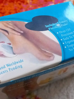 Foot care device new with 2 sanding pads