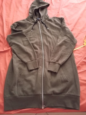 H&M men's cardigan like new, size large