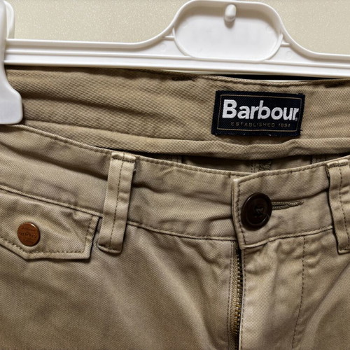 Barbour bermuda shorts, beige, W34 waist