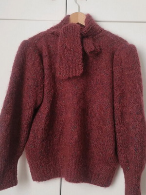 Handmade knitted sweater used, size L, 90s style