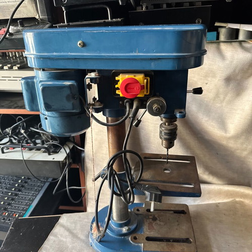 Power Plus POW302 Column Drill Bench 350W like new
