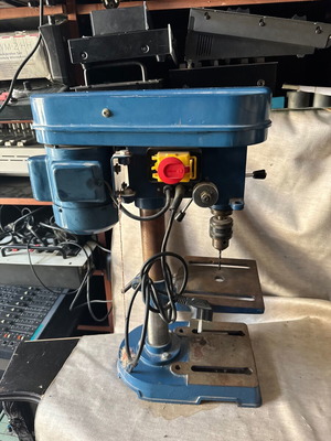 Power Plus POW302 Column Drill Bench 350W like new