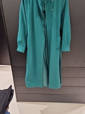 Παλτό BSB σε πράσινο σαν καινούργιο με ζώνη και τσέπες