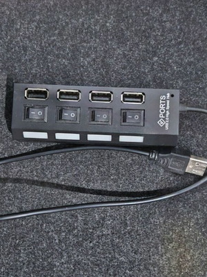 Usb hub 2.0 4 ports used