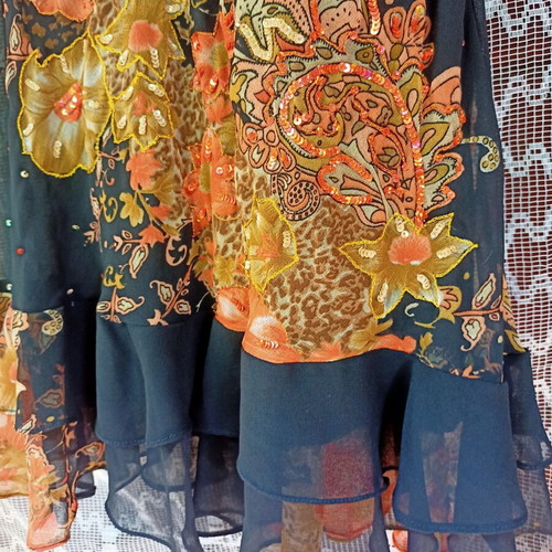 Floral Dress Mystery new, size XL, polyester and cotton lining