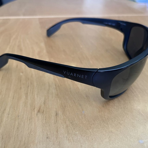 Vuarnet VL1402 0001 Cat3 sunglasses like new, black