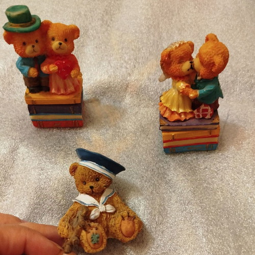 Vintage decorations used, pack of 16 small items