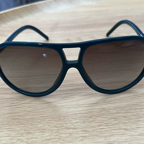 Burberry sunglasses used, blue color