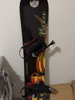 Palmer Circle Carbon 154 Snowboard set with Nitro bindings and bag