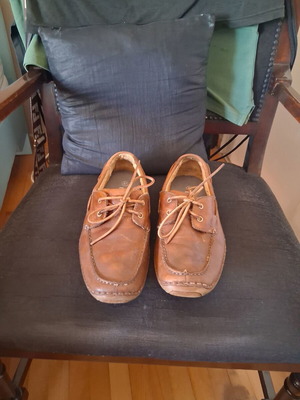 Timberland brown sailing shoes like new, size 41
