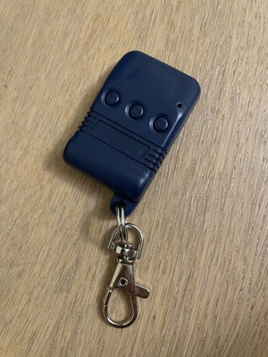 Three-button remote control