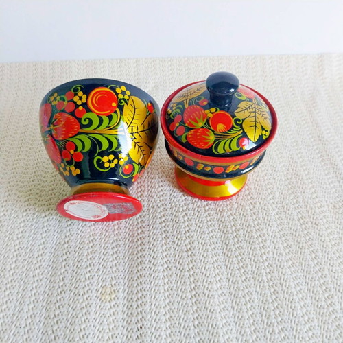 Vintage Russian Khokhloma wooden set like new, bowl and lidded box