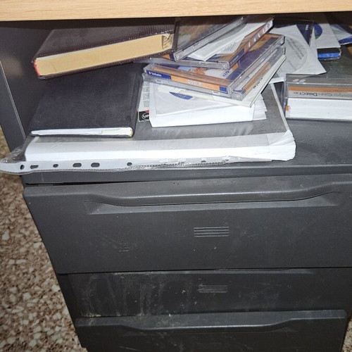 Sato executive desk with extension, drawer unit and side table like new