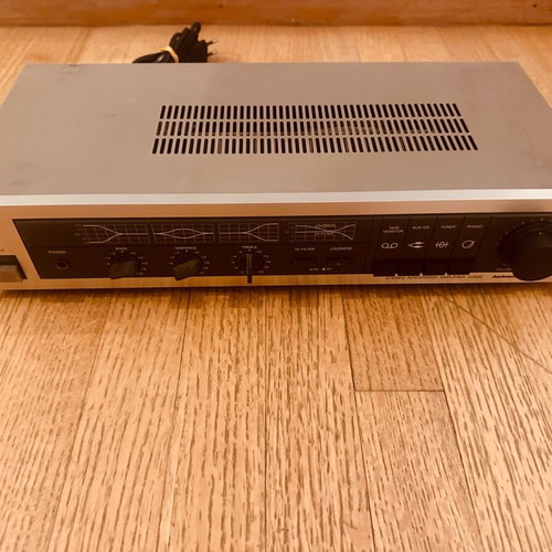 NEC sound system amplifier and turntable like new