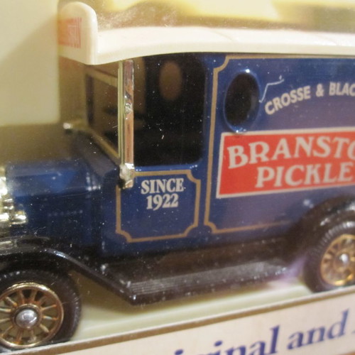 Lledo 1920 Ford T Model Van ''Branston Pickle'' new