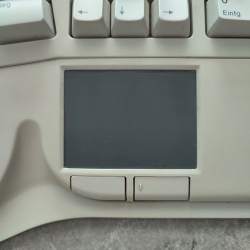 Liteon SK-6000 combo Din5 keyboard and serial mouse, German layout