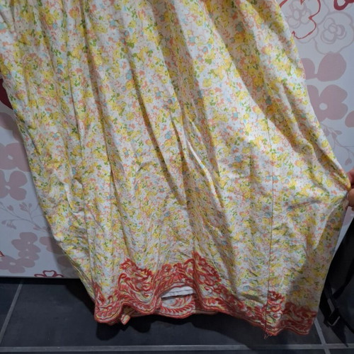 Floral dress like new, size M, yellow and orange