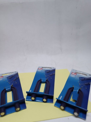 Plastic Horseshoe Magnet Set of 3, New