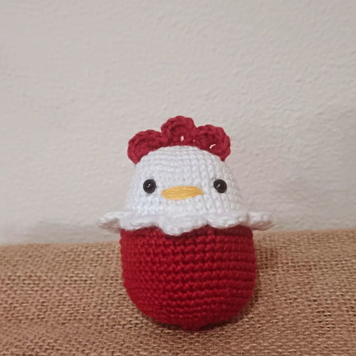 Easter Chick handmade knitted decoration new