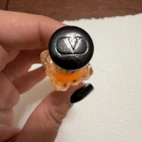 Valentino Born In Roma Coral Fantasy miniature perfume 15 ml