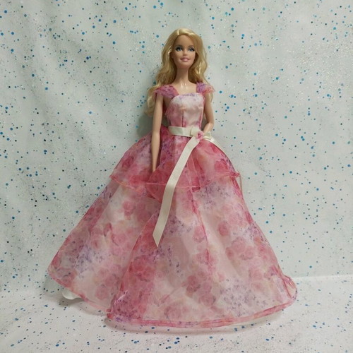 Barbie Birthday Wishes like new with flaws