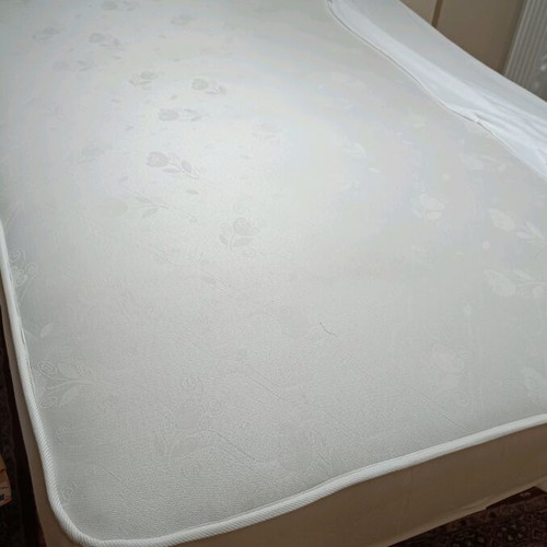 Double bed 150*200