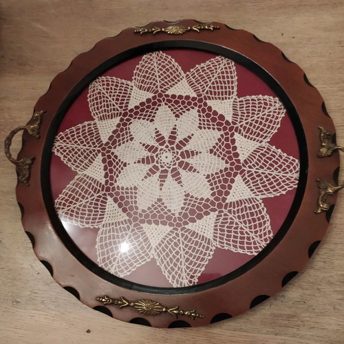 Wooden serving tray with crochet used, 40cm diameter