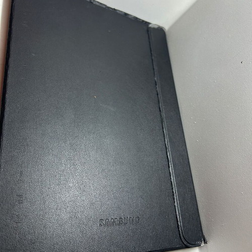 Samsung Galaxy Tab S2 9.7 inch tablet with 128GB SD card