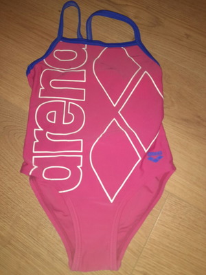 Arena swimsuit for 2-3 years like new, pink