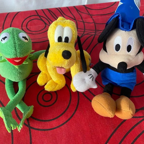 Disney and Muppets plush set of 3 like new