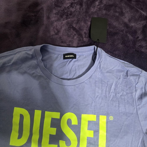 Diesel T-shirt size L, blue